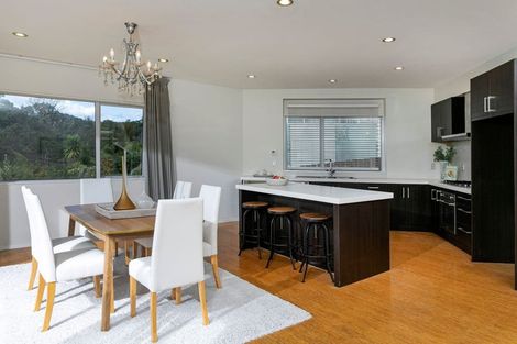 Photo of property in 6 Mural Place, Greenhithe, Auckland, 0632