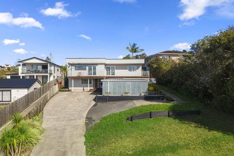 Photo of property in 9 Everard Avenue, Army Bay, Whangaparaoa, 0930