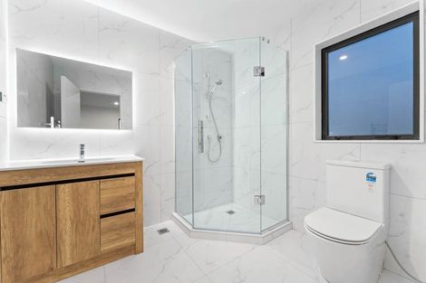 Photo of property in 16 Dotterel Place, Westgate, Auckland, 0614