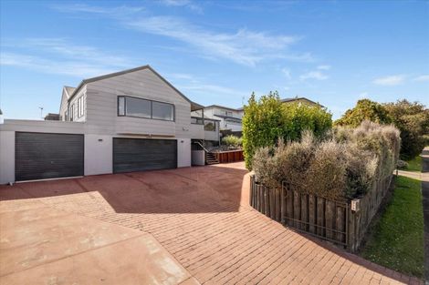 Photo of property in 395 Welcome Bay Road, Welcome Bay, Tauranga, 3112