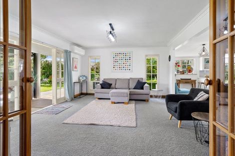 Photo of property in 16 Cowley Drive, Leamington, Cambridge, 3432