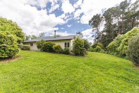 Photo of property in 68 Harts Road, Turitea, Palmerston North, 4472