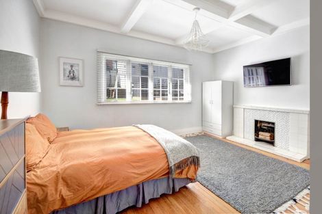 Photo of property in 1 Oakland Street, Andersons Bay, Dunedin, 9013