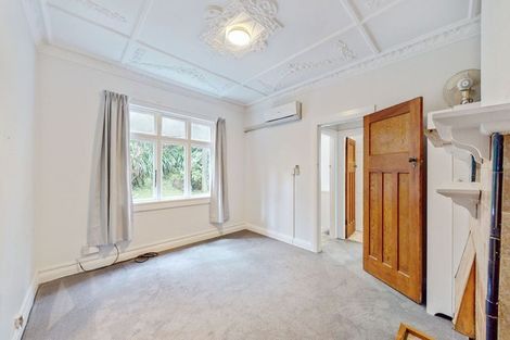 Photo of property in 132-136 Washington Avenue, Brooklyn, Wellington, 6021