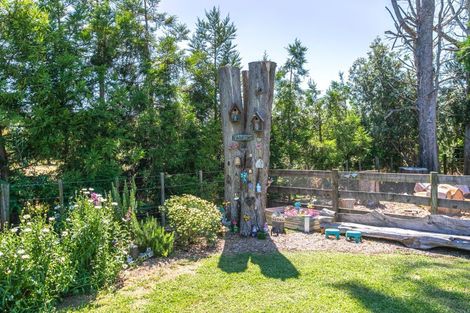 Photo of property in 33 Orua Lane, Hot Water Beach, Whitianga, 3591