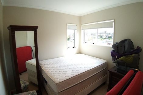 Photo of property in 117 Stancombe Road, Flat Bush, Auckland, 2016