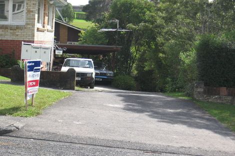 Photo of property in 2/42 Eastglen Road, Glen Eden, Auckland, 0602