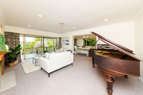 Photo of property in 68 Pacific Drive, Fitzherbert, Palmerston North, 4410