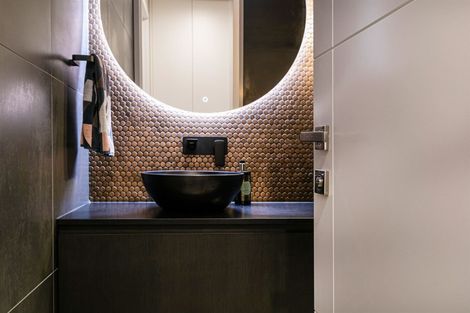 Photo of property in 30a Kingfisher Grove, Greenhithe, Auckland, 0632