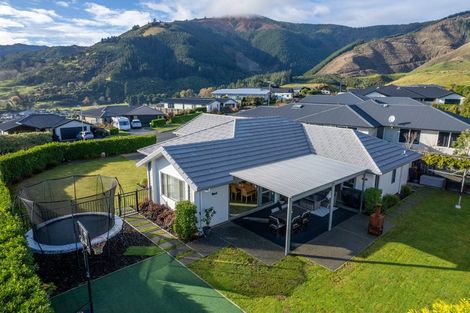 Photo of property in 4 Woolshed Drive, Stoke, Nelson, 7011