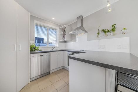Photo of property in 2a Gilbert Place, Sydenham, Christchurch, 8023