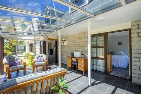 Photo of property in 529 South Road, Omata, New Plymouth, 4374