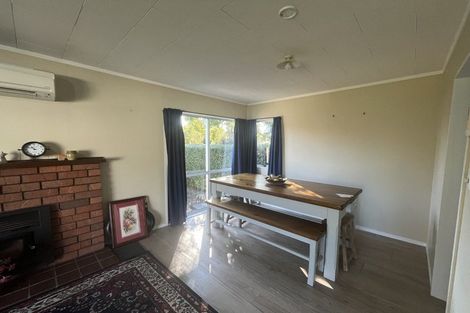 Photo of property in 25 Kaweka Place, Havelock North, 4130