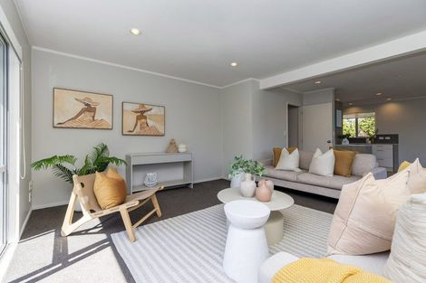 Photo of property in 131 Renown Road, Raumati South, Paraparaumu, 5032
