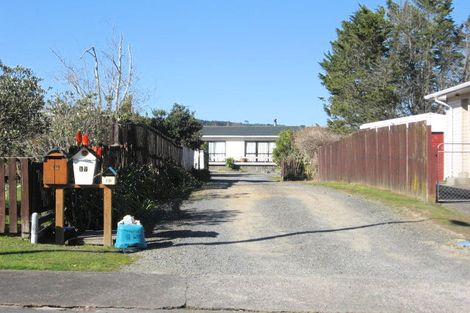 Photo of property in 19 Belgrave Place, Papakura, 2110