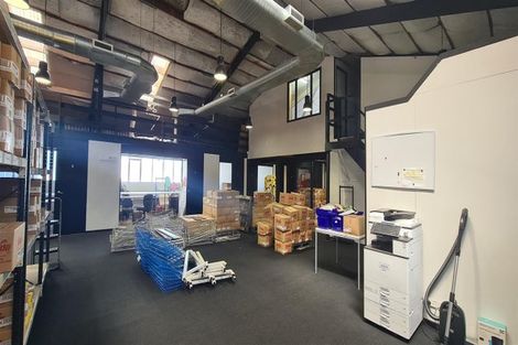 Photo of property in 25a Great South Road, Papakura, 2110