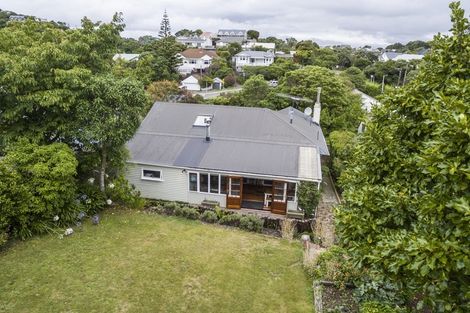 Photo of property in 38 Cashmere Avenue, Khandallah, Wellington, 6035