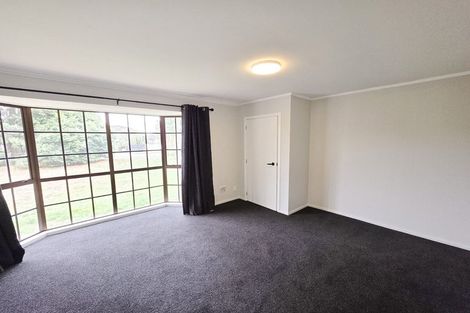 Photo of property in 3 Rawene Street, Waikanae, 5036
