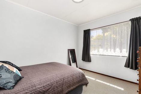 Photo of property in 8 Radiata Grove, Brown Owl, Upper Hutt, 5018