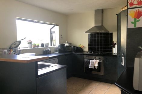 Photo of property in 11 Ring Lane, Paparangi, Wellington, 6037