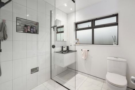 Photo of property in 35 Elmbridge Place, Owhata, Rotorua, 3010