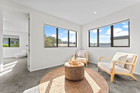 Photo of property in 83b Penzance Road, Mairangi Bay, Auckland, 0630