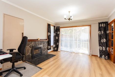 Photo of property in 10 Curletts Road, Sockburn, Christchurch, 8042