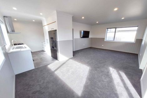 Photo of property in 41 Whiteley Street, Moturoa, New Plymouth, 4310