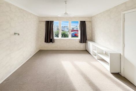 Photo of property in 10 Roosevelt Street, Levin, 5510