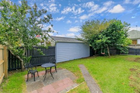 Photo of property in 23 Otakau Road, Milford, Auckland, 0620