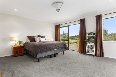 Photo of property in 135 Kennedy Road, Dairy Flat, Albany, 0792