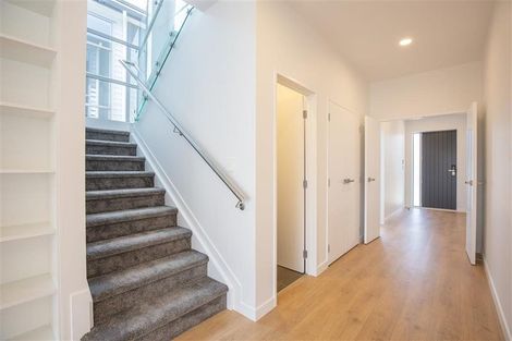 Photo of property in 4 Toanui Road, Hobsonville, Auckland, 0616