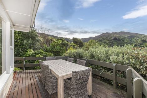 Photo of property in 55 Spencer Street, Crofton Downs, Wellington, 6035