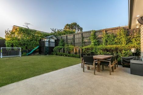 Photo of property in 1 Macpherson Street, Meadowbank, Auckland, 1072