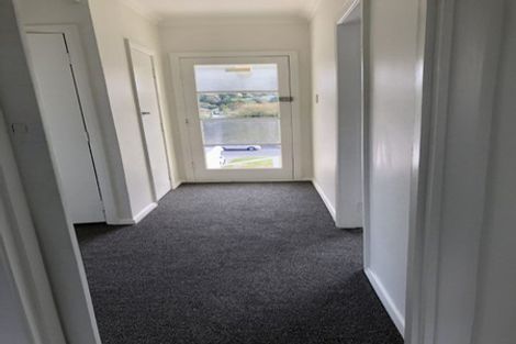 Photo of property in 36 Duncan Street, Tawa, Wellington, 5028