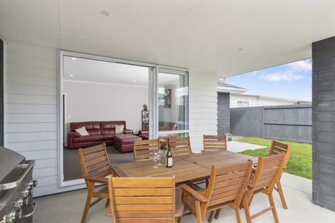 Photo of property in 134 The Boulevard, Papamoa Beach, Papamoa, 3118