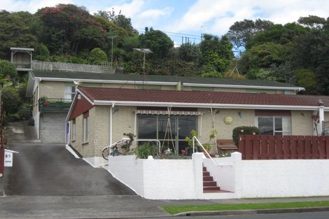 Photo of property in 85 Fulford Street, New Plymouth, 4310