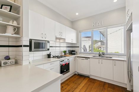 Photo of property in 34 Duthie Street, Karori, Wellington, 6012