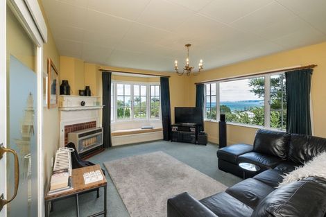 Photo of property in 11 Corry Avenue, Bluff Hill, Napier, 4110