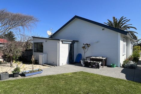 Photo of property in 71 Union Street, New Brighton, Christchurch, 8061