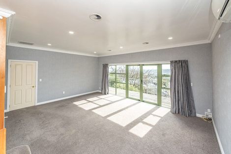 Photo of property in 93b Mount View Road, Bastia Hill, Whanganui, 4500