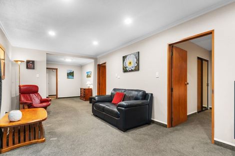 Photo of property in 123 Queenspark Drive, Parklands, Christchurch, 8083