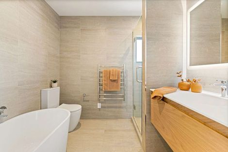 Photo of property in 2/1 Omana Road, Milford, Auckland, 0620