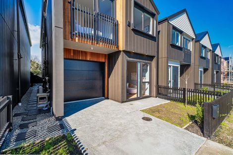 Photo of property in 9 Tiller Street, Hobsonville, 0616