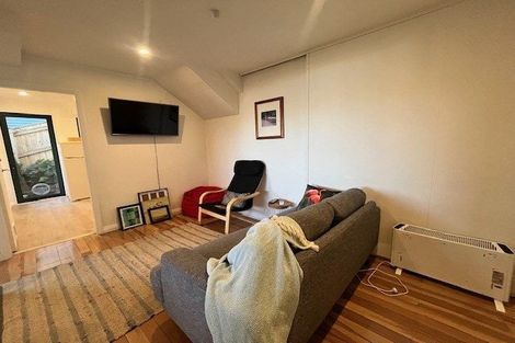 Photo of property in 16 Corlett Road, Plimmerton, Porirua, 5026