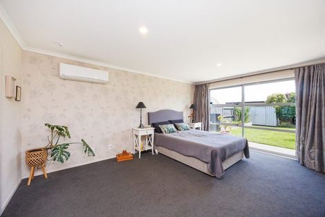 Photo of property in 49 Rodeo Drive, Kelvin Grove, Palmerston North, 4414
