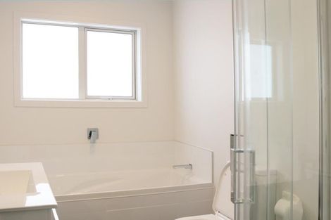 Photo of property in 127 Manuka Street, Stokes Valley, Lower Hutt, 5019