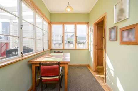 Photo of property in 22 Savage Crescent, West End, Palmerston North, 4412