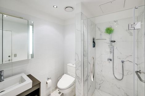 Photo of property in 209/7 Humber Street, Pandora, Napier, 4110