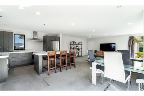 Photo of property in 37 Vogel Place, Waikiwi, Invercargill, 9810